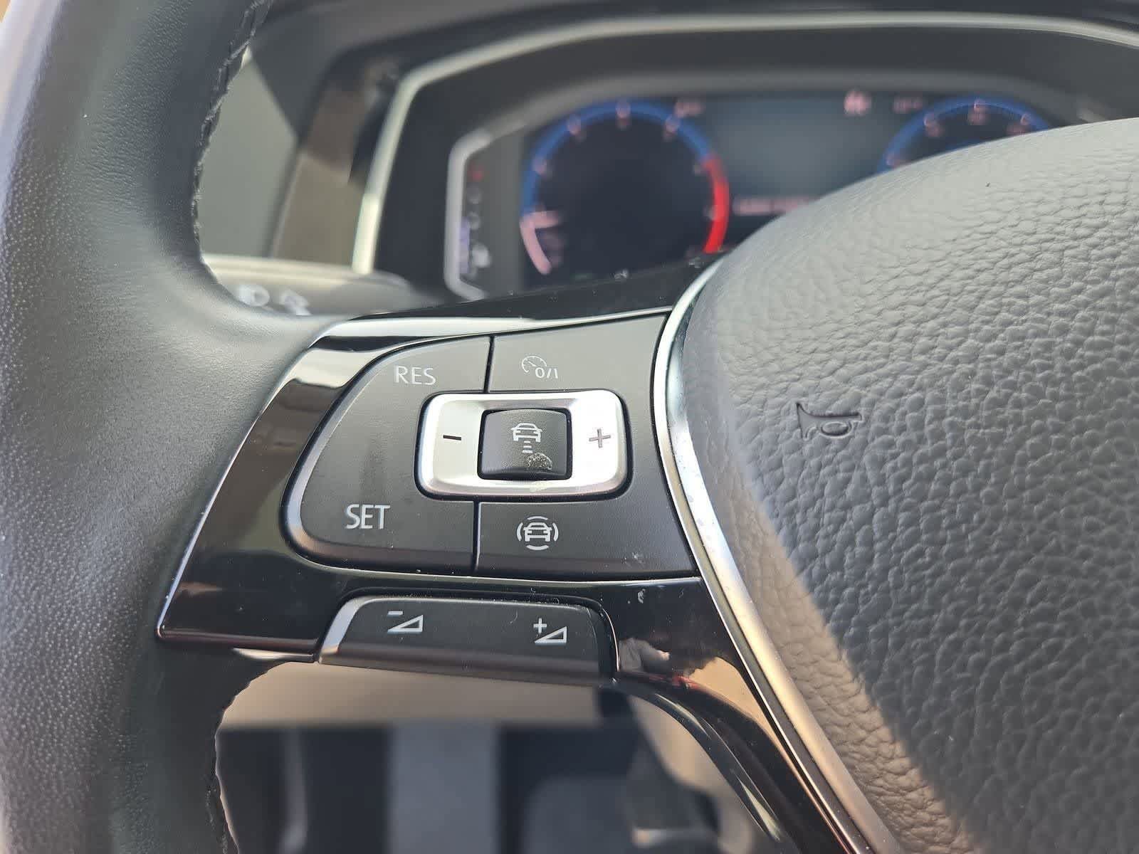 Used 2019 Volkswagen Jetta SEL FWD image 22