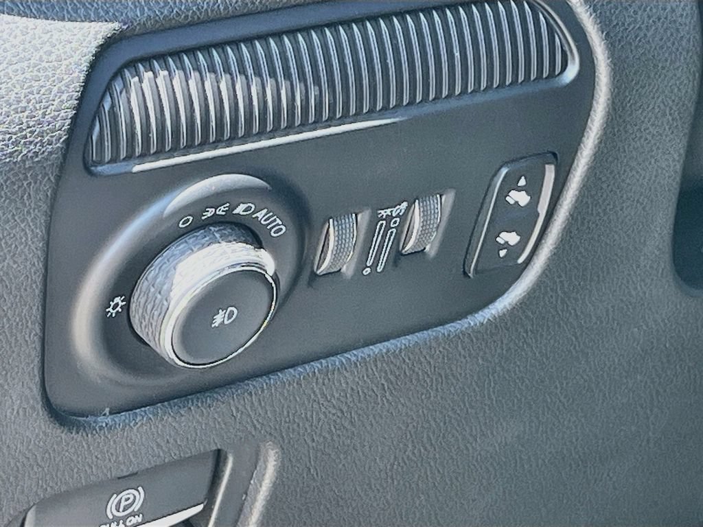 Used 2022 Jeep Wagoneer Series I w/ Convenience Group I AWD/4WD image 10