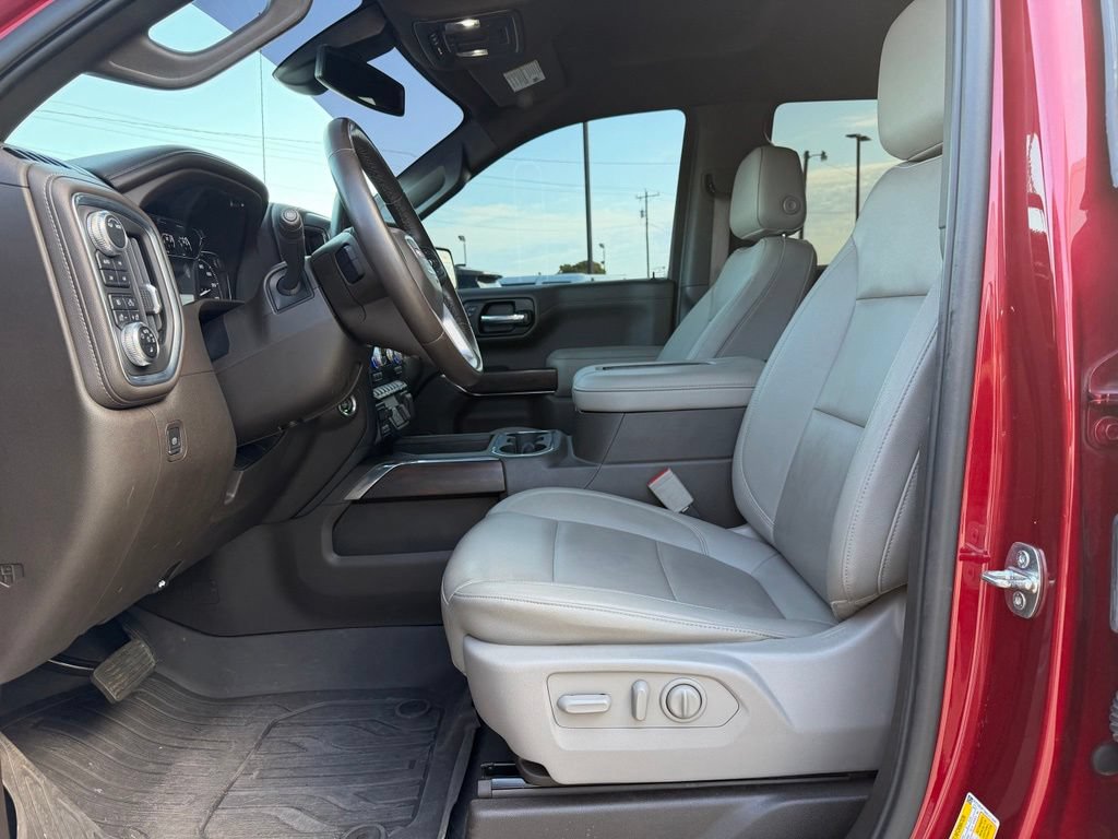 Used 2022 GMC Sierra 1500 SLT AWD/4WD image 15