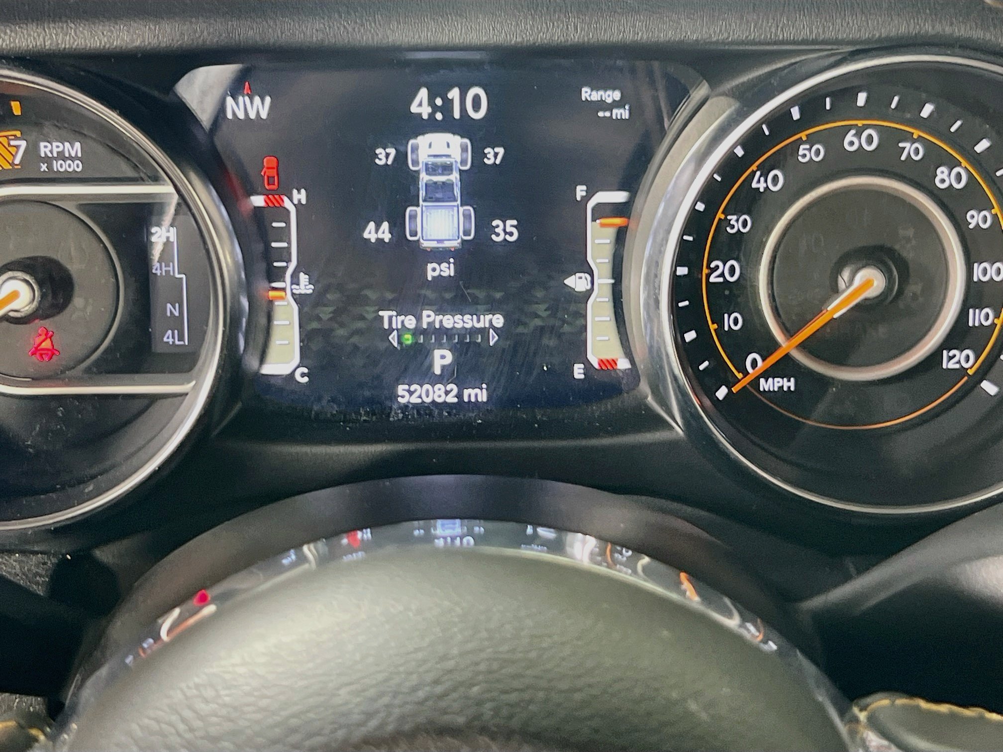 Used 2022 Jeep Gladiator Overland AWD/4WD image 12