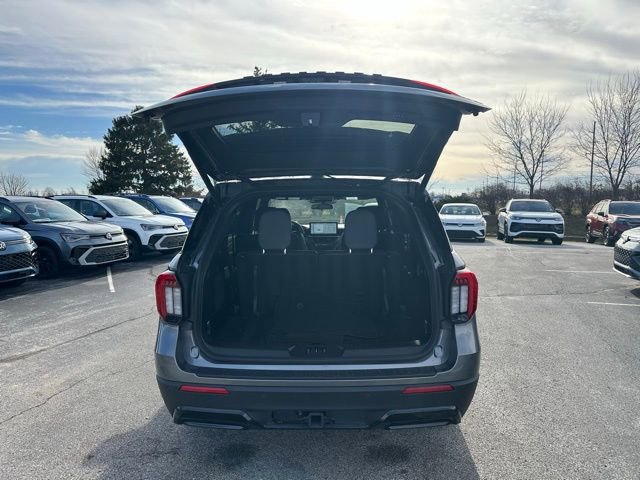 Used 2025 Ford Explorer ST-Line image 37