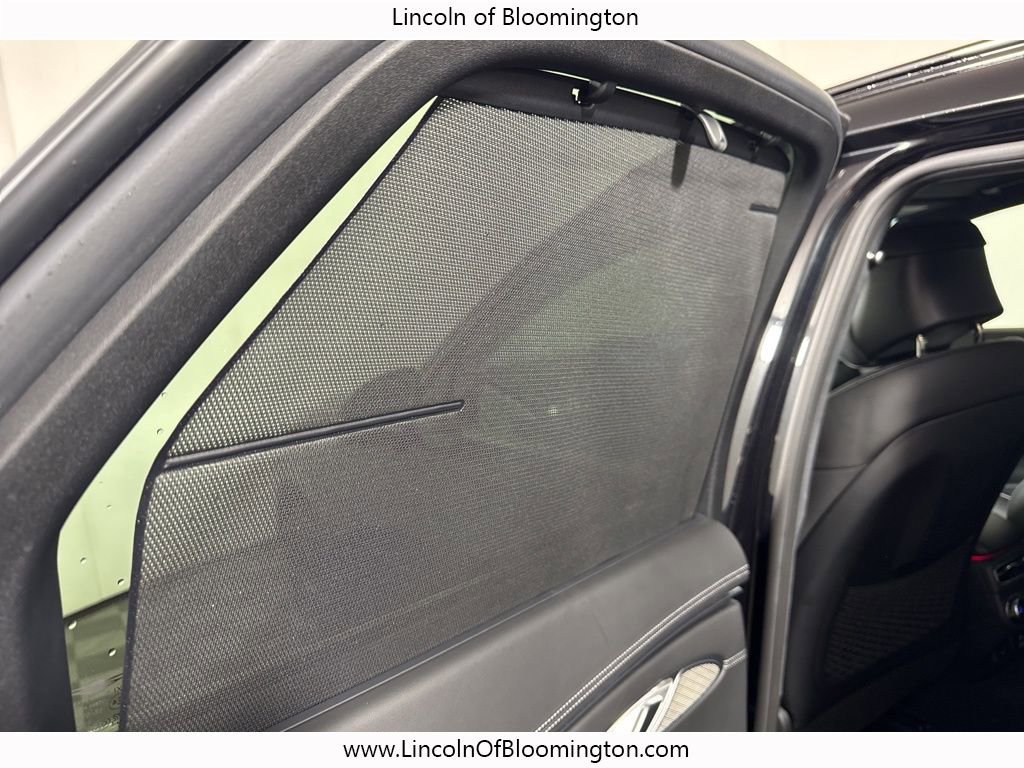 Used 2023 Genesis GV70 3.5T Sport w/ Sport Prestige Package image 60