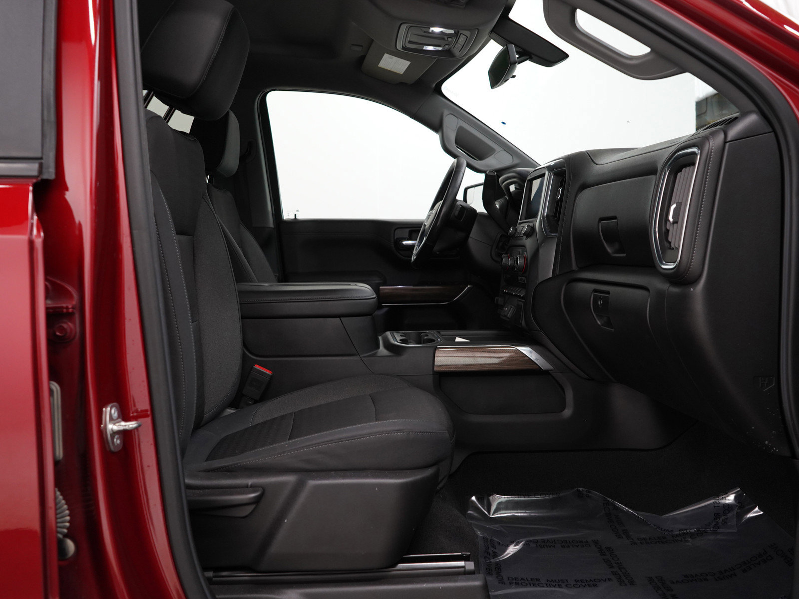 Used 2019 Chevrolet Silverado 1500 LT Trail Boss image 9