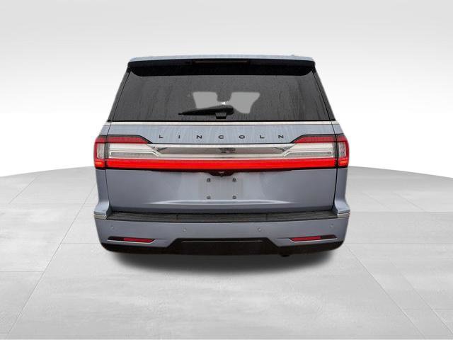 Used 2020 Lincoln Navigator Black Label w/ Cargo Convenience Package AWD/4WD image 9