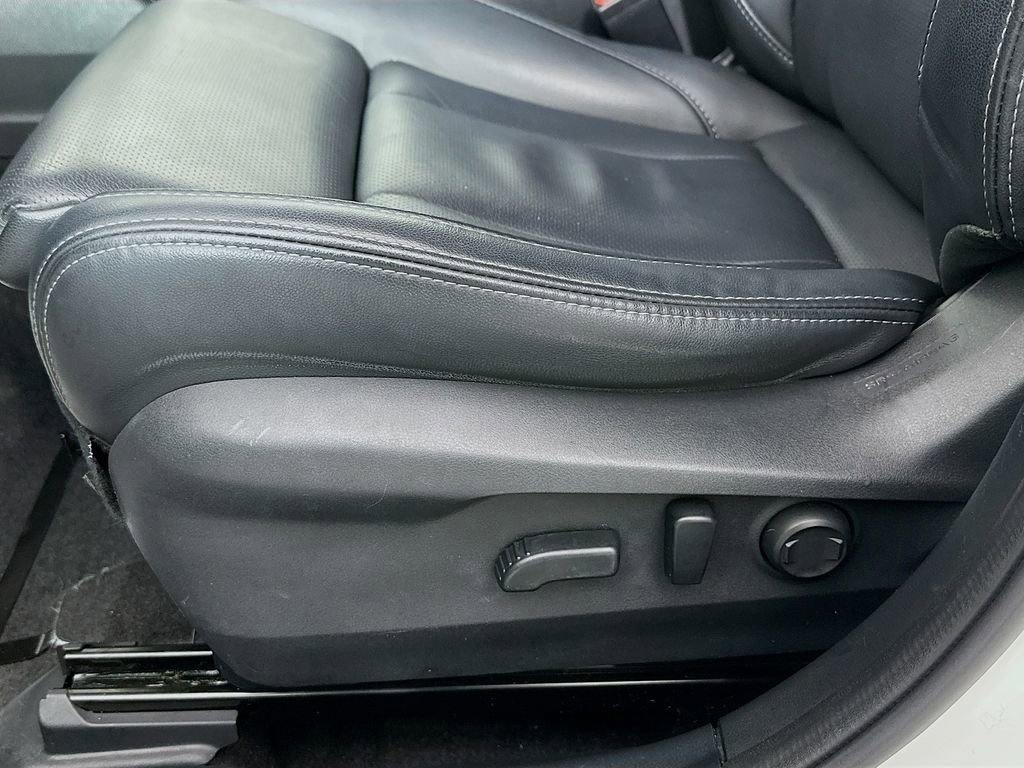 Used 2021 Subaru Outback Limited image 18