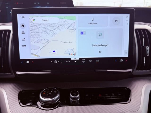 New 2025 Ford Expedition Max Active image 8