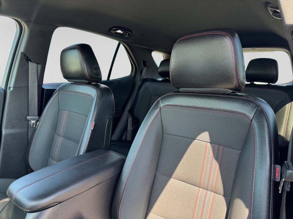 Used 2024 Chevrolet Equinox RS FWD image 18