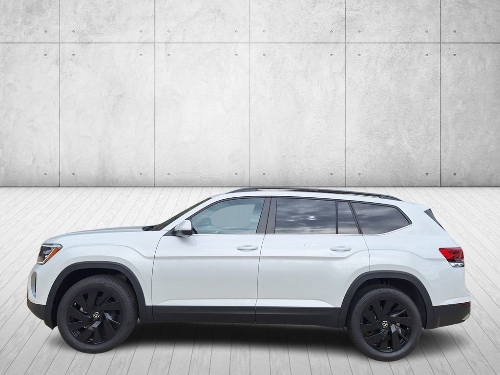 New 2026 Volkswagen Atlas SE FWD image 2
