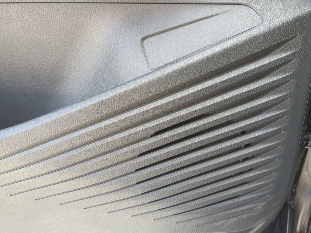 Certified 2023 Volkswagen ID.4 Pro RWD image 18