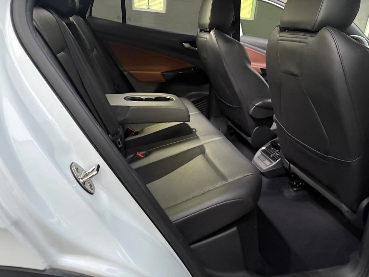 Used 2021 Volkswagen ID.4 Pro S image 10