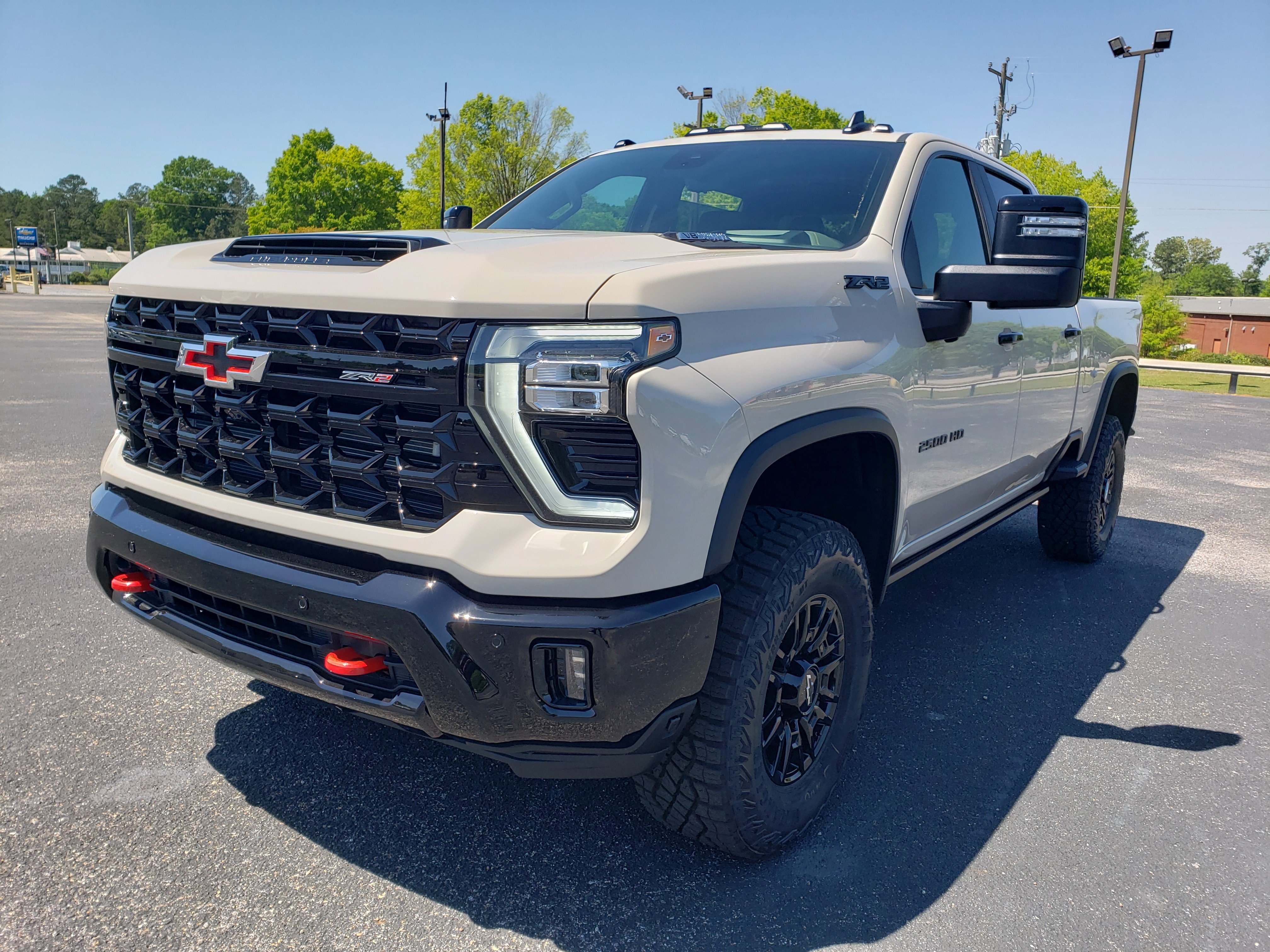 New 2026 Chevrolet Silverado 2500 ZR2 w/ LPO, Dark Essentials Package AWD/4WD image 2