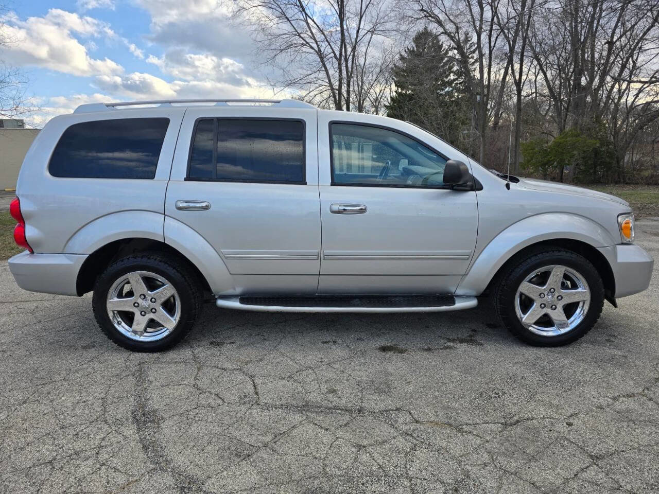 Used 2008 Dodge Durango Limited w/ Trailer Tow Group image 4