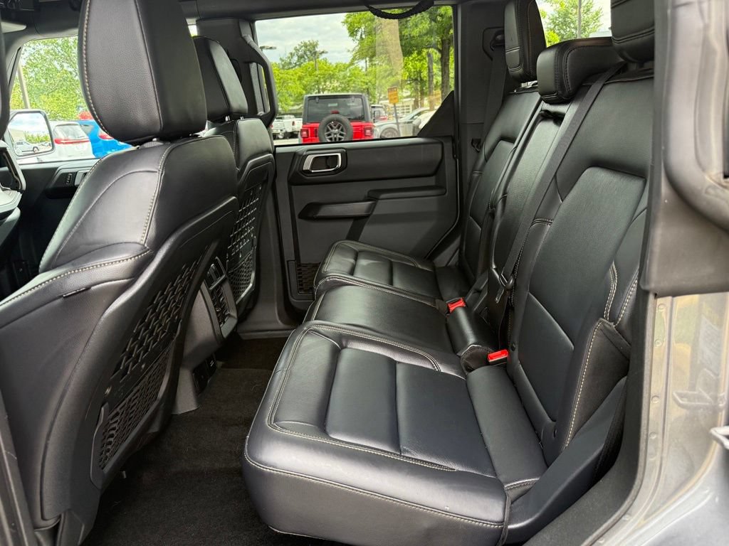 Used 2025 Ford Bronco Badlands AWD/4WD image 24