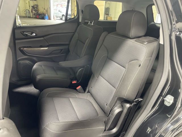 Used 2023 GMC Acadia SLE FWD image 23