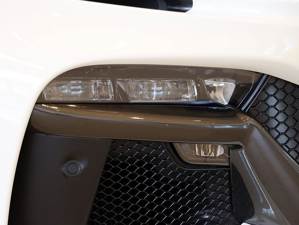 Certified 2024 Ferrari Purosangue image 16