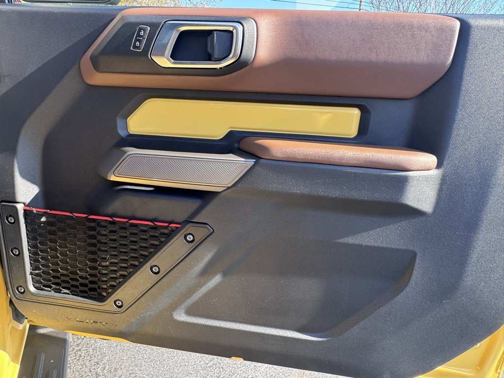 Used 2023 Ford Bronco Heritage Edition image 26