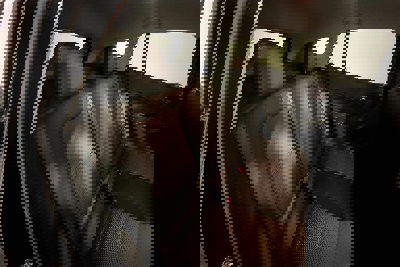 Used 2025 Chevrolet Trax LT w/ LT Convenience Package image 23