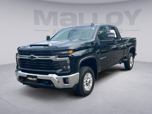 Used 2026 Chevrolet Silverado 2500 LT w/ Convenience Package AWD/4WD image 1