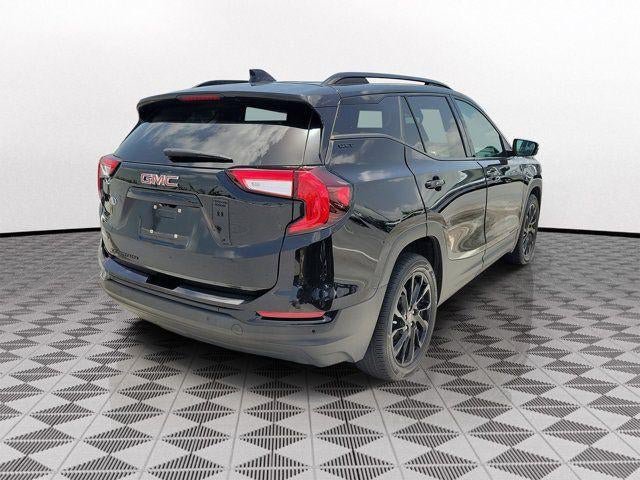 Used 2023 GMC Terrain SLT w/ Tech Package FWD image 5