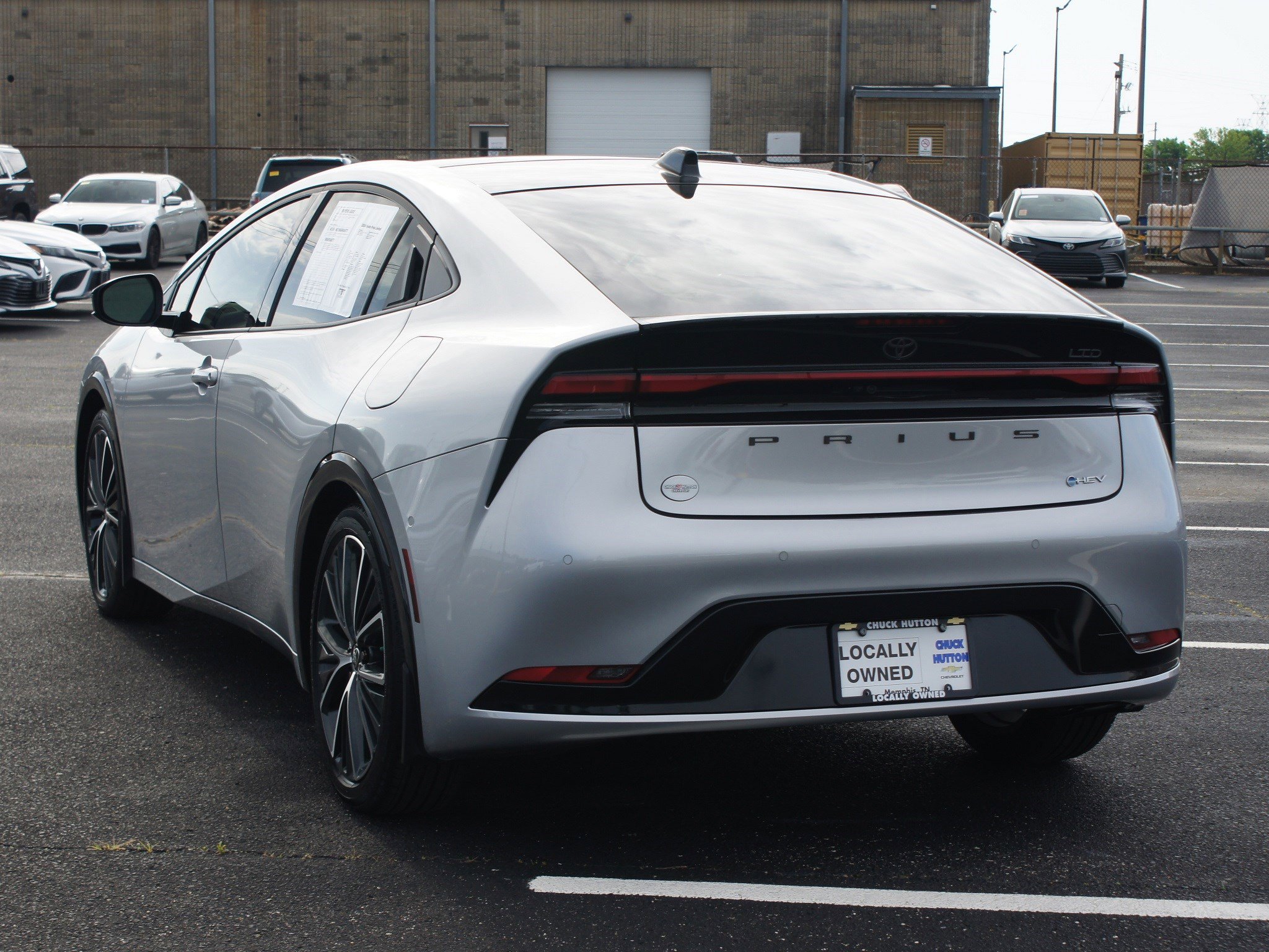 Used 2024 Toyota Prius Limited w/ Limited Premium Package FWD image 16