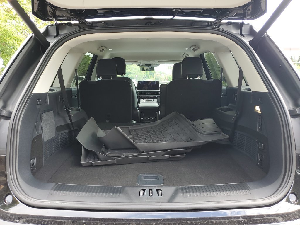 New 2026 Lincoln Aviator 2WD image 9