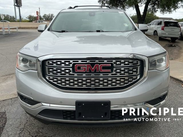 Used 2017 GMC Acadia Denali w/ Technology Package AWD/4WD image 3