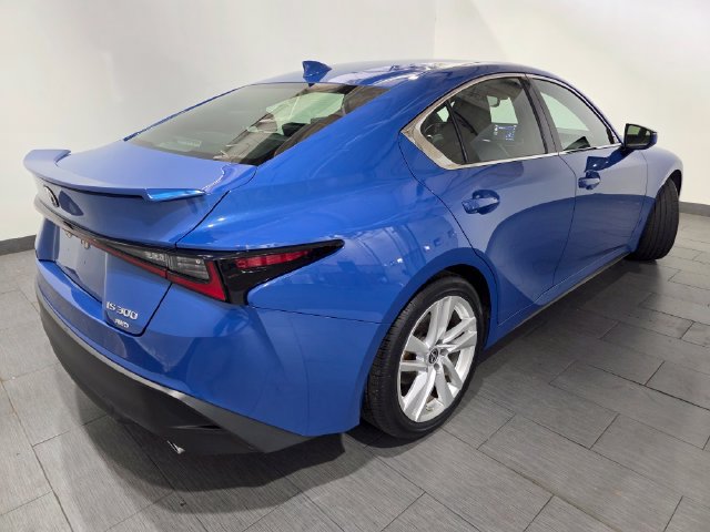 Used 2021 Lexus IS 300 AWD w/ Comfort Package image 5