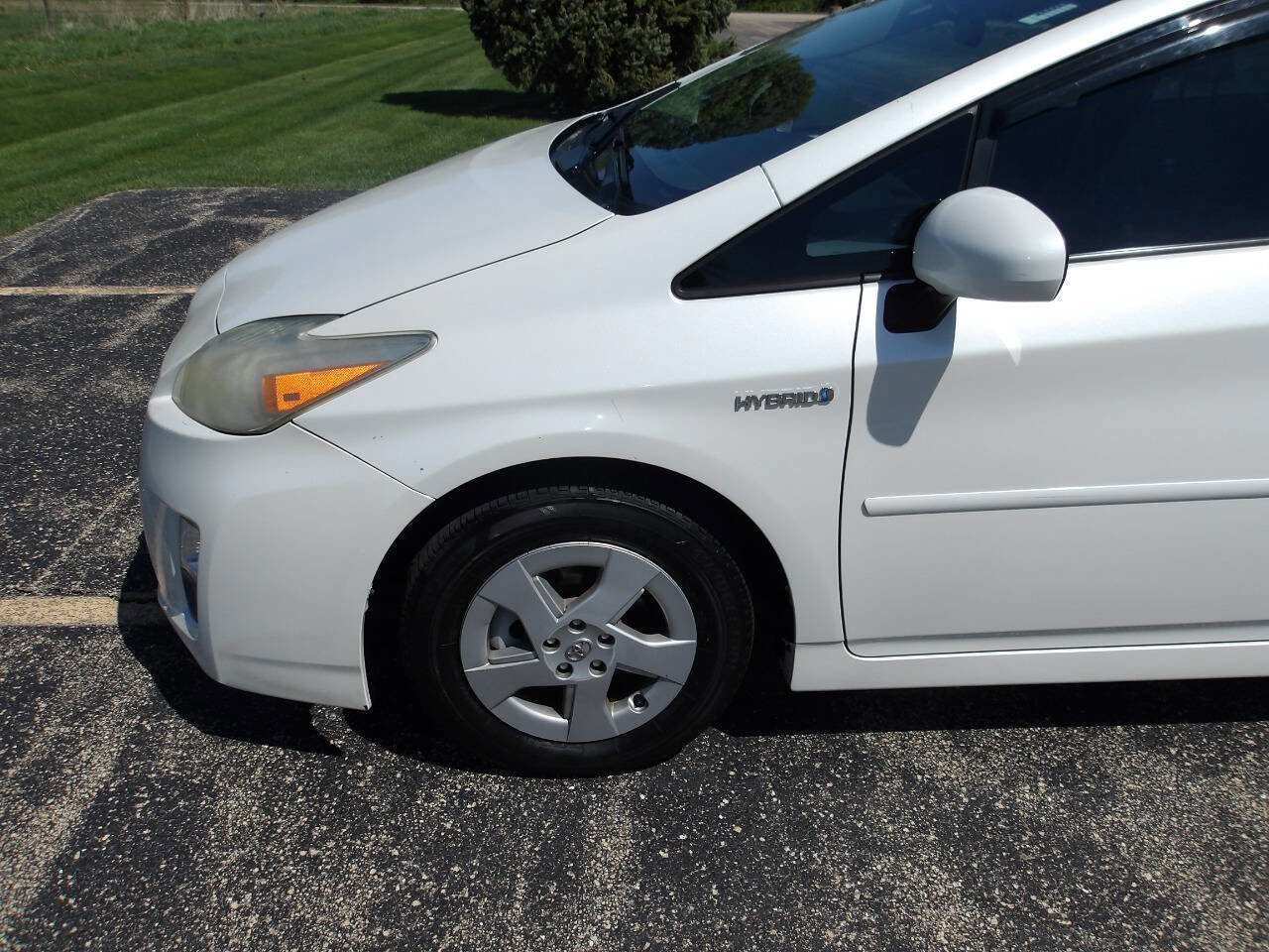 Used 2010 Toyota Prius Three FWD image 32
