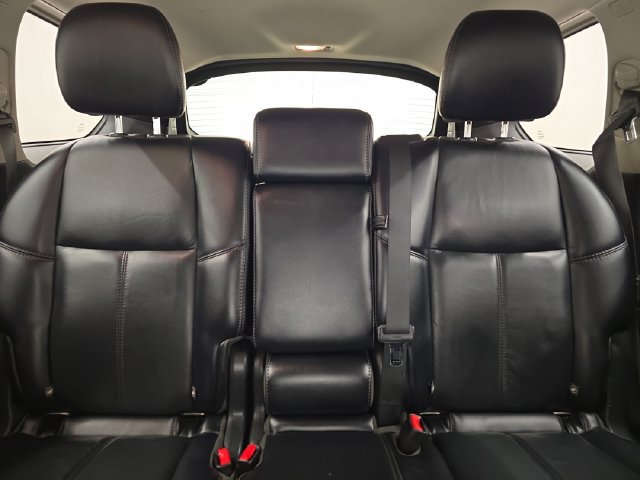 Used 2018 Nissan Pathfinder SL FWD image 23