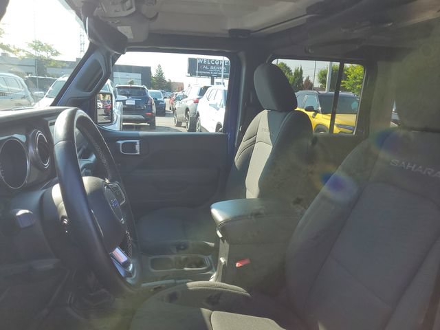 Used 2020 Jeep Wrangler Unlimited Sahara w/ Uconnect 4C Nav & Sound Group AWD/4WD image 17
