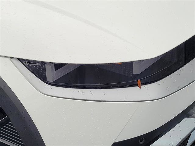 New 2026 Hyundai Ioniq 5 SEL image 10