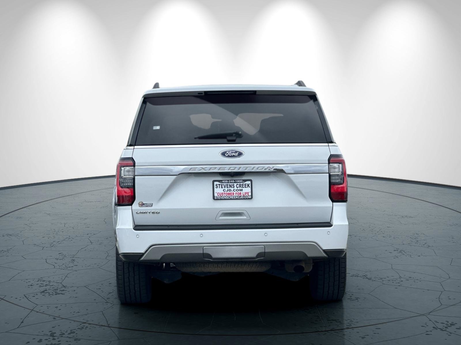 Used 2020 Ford Expedition Limited image 5