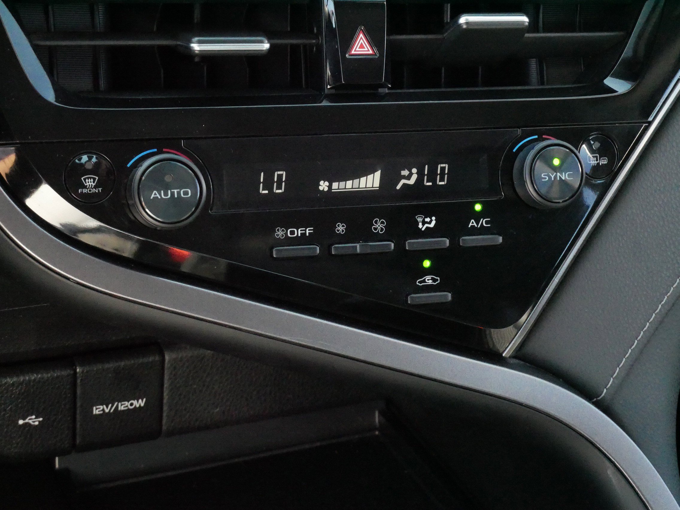 Certified 2023 Toyota Camry SE FWD image 23