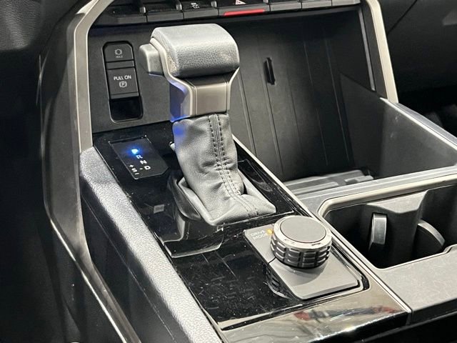 Used 2025 Toyota Tundra SR5 w/ SR5 Convenience Package RWD image 29