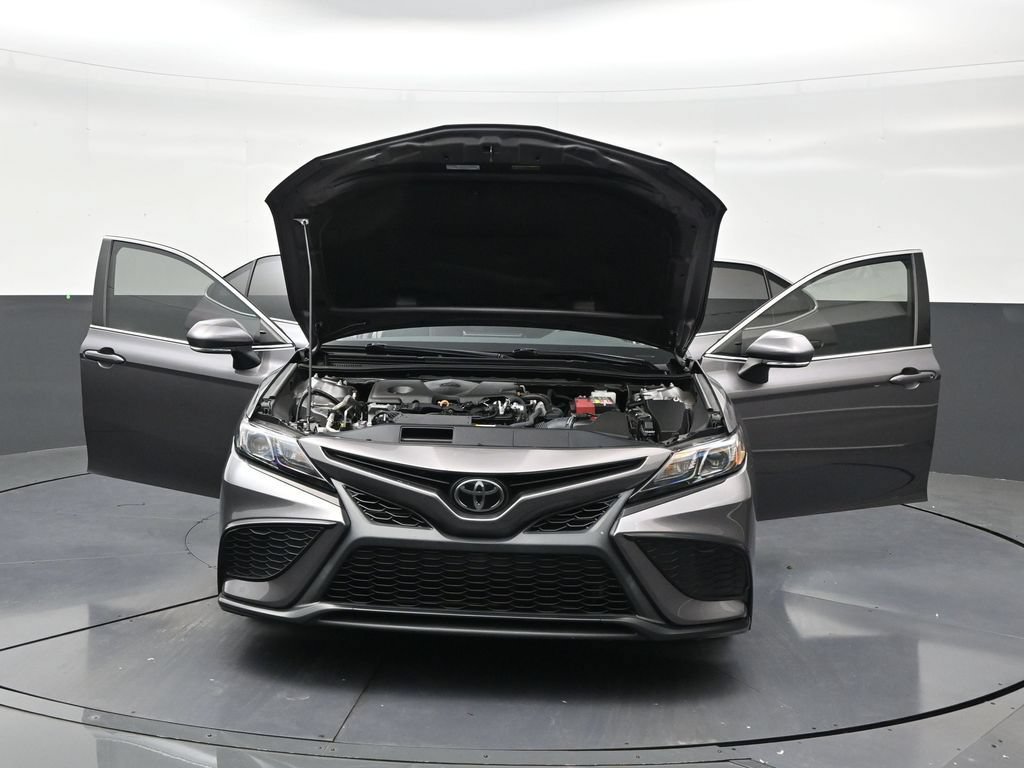 Used 2023 Toyota Camry SE w/ Convenience Package FWD image 33