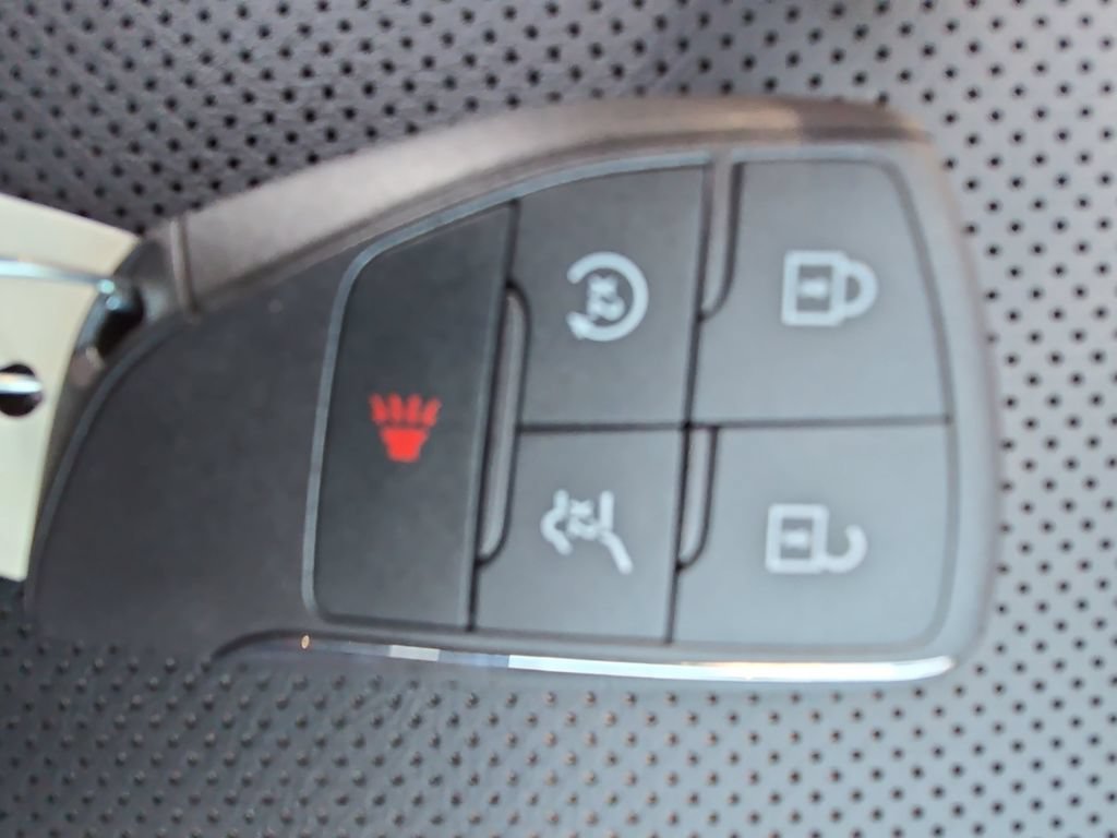 New 2026 GMC Terrain Elevation w/ Elevation Premium Package AWD/4WD image 36