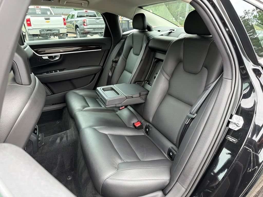 Used 2018 Volvo S90 T5 Momentum w/ Convenience Package AWD/4WD image 21
