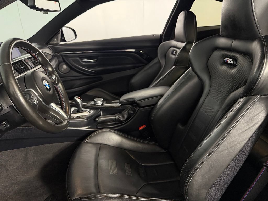 Used 2020 BMW M4 Coupe w/ Competition Package RWD image 12