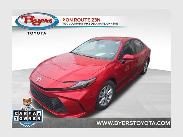 Used 2025 Toyota Camry LE image 1