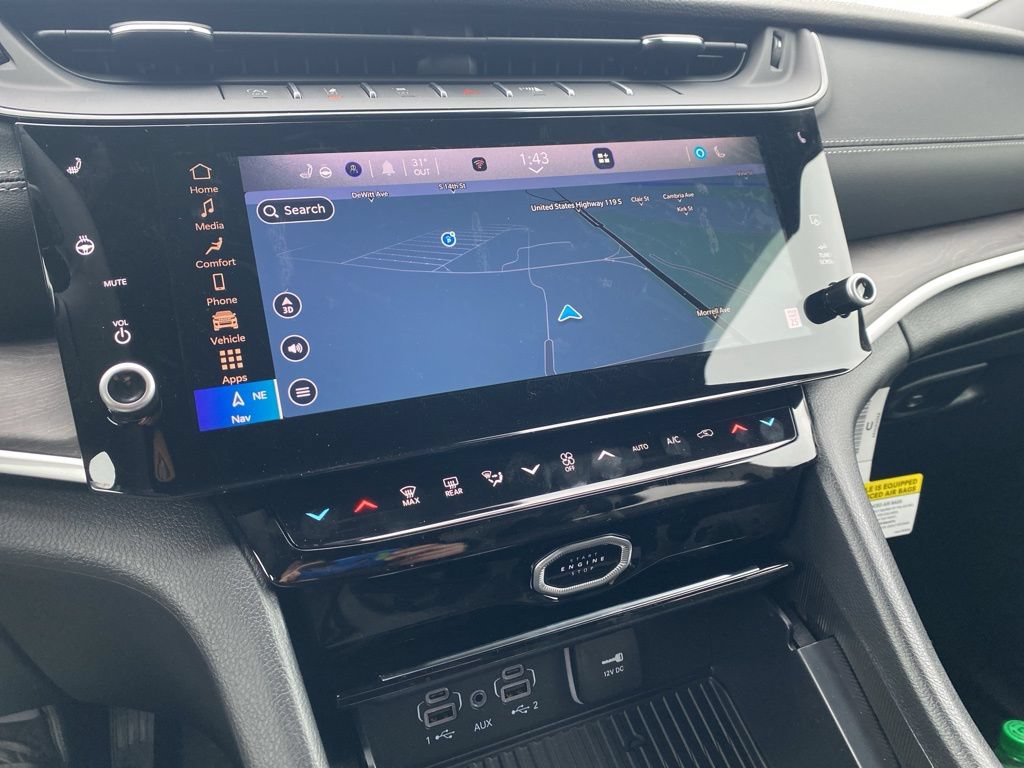 New 2026 Jeep Grand Cherokee Altitude AWD/4WD image 33