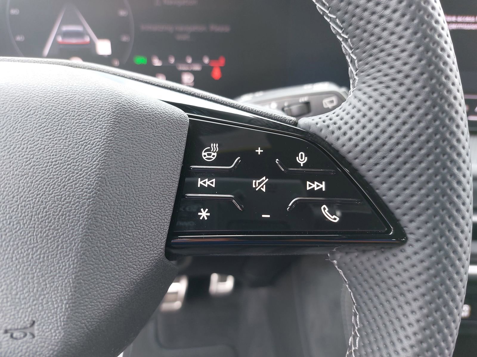New 2025 Audi SQ5 Premium Plus AWD/4WD image 18