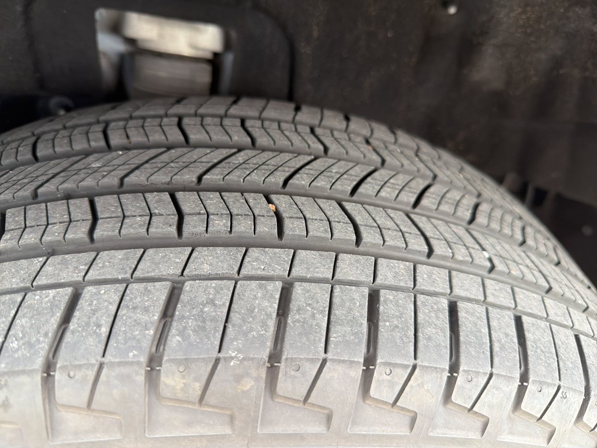 Used 2024 Jeep Grand Cherokee L Limited w/ Trailer Tow Package image 6