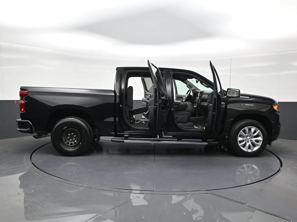 Used 2024 Chevrolet Silverado 1500 Custom RWD image 29