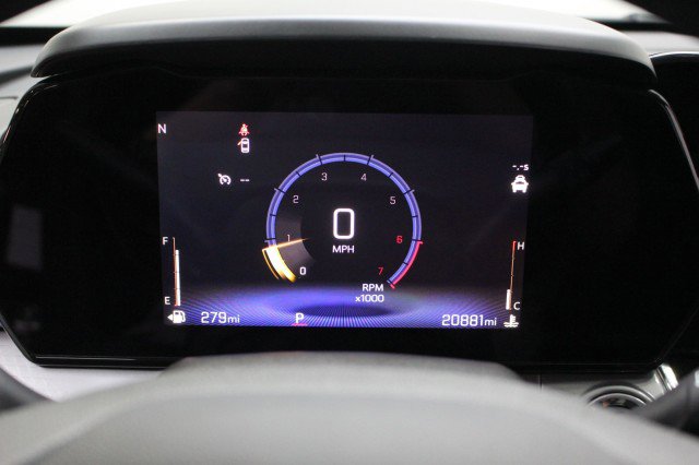 Used 2025 Chevrolet Trax LT w/ LT Convenience Package FWD image 15
