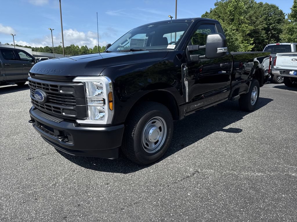 New 2025 Ford F350 XL w/ 360-Degree Camera Package RWD image 3