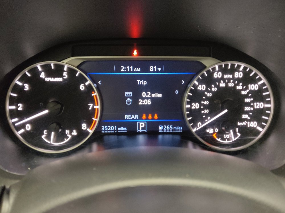 Used 2024 Nissan Altima 2.5 SV image 23