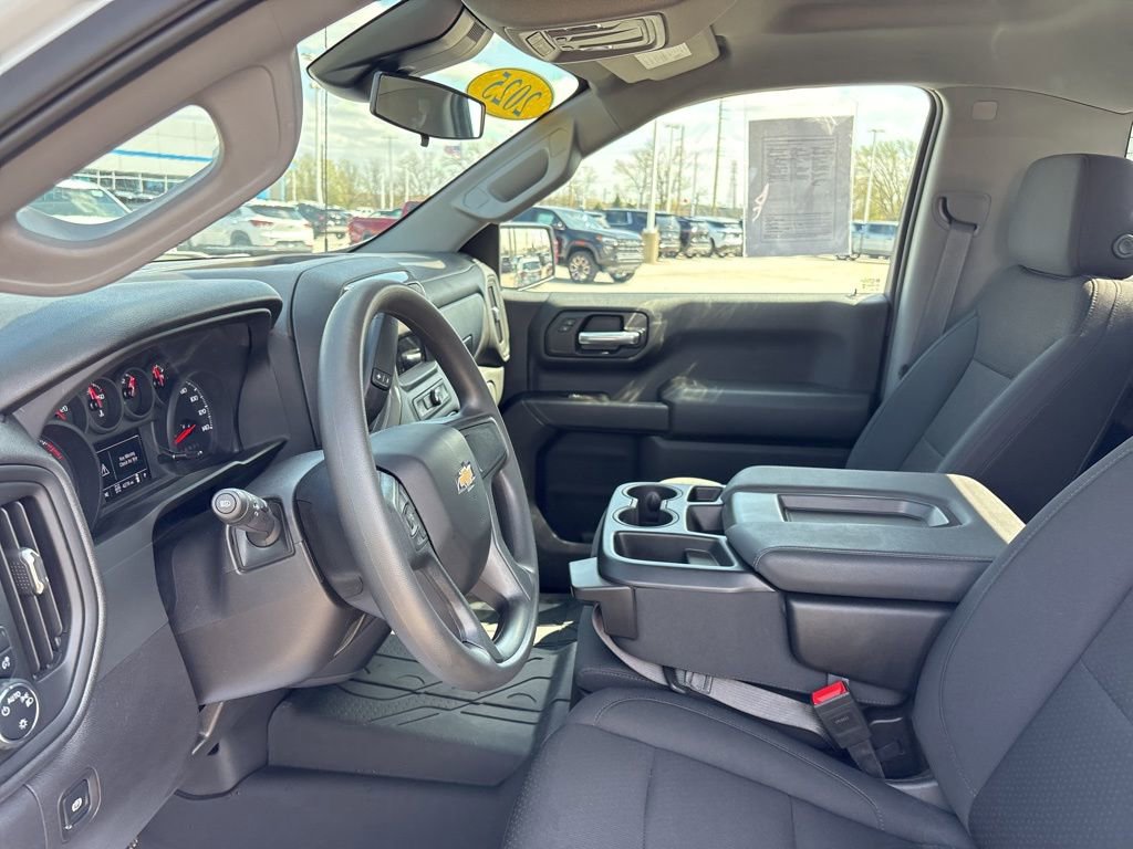 Used 2025 Chevrolet Silverado 1500 W/T w/ WT Value Package image 13