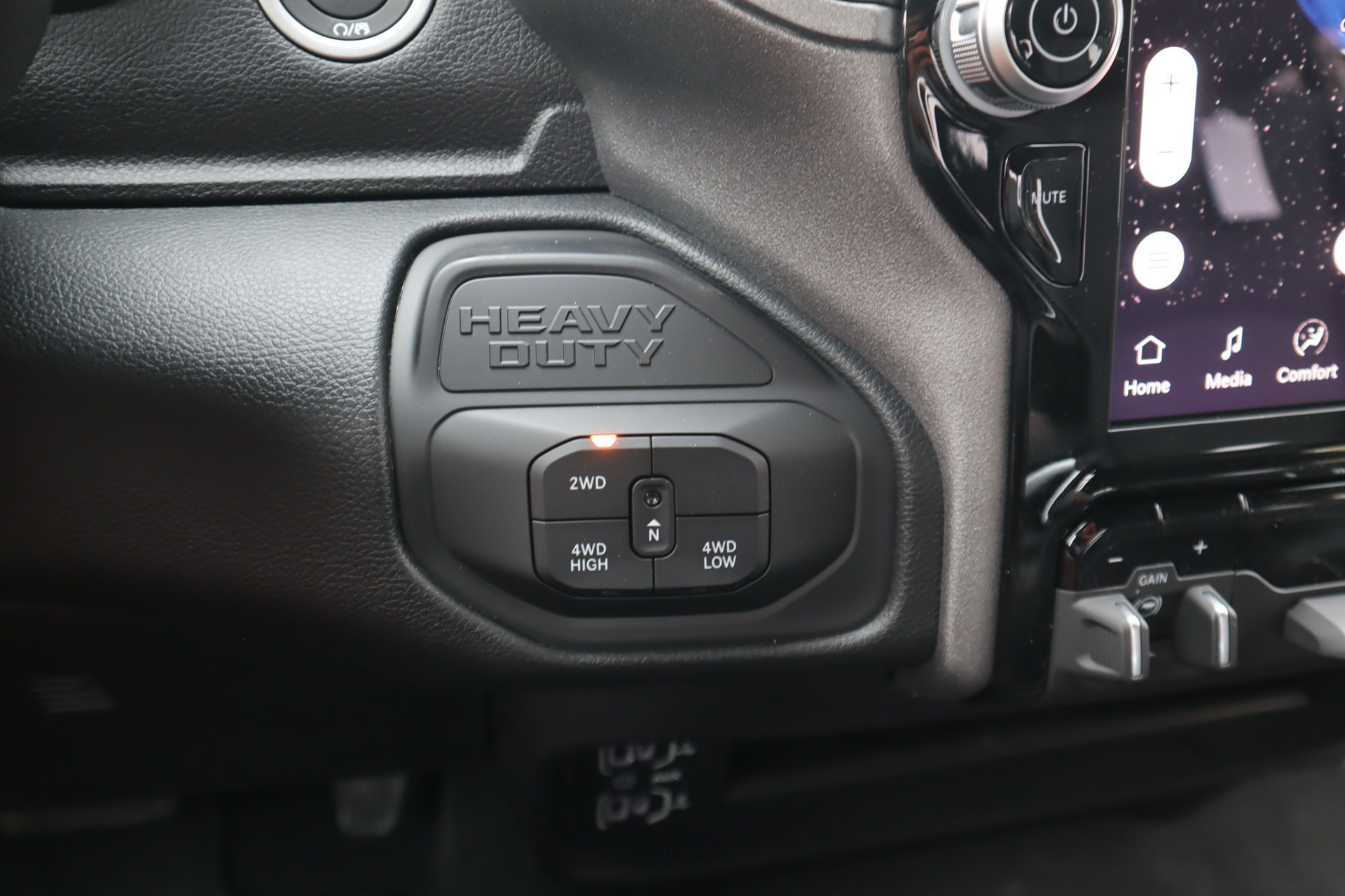New 2027 RAM 3500 Tradesman AWD/4WD image 8