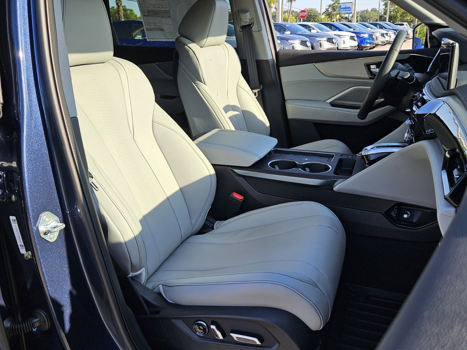 New 2025 Acura MDX FWD w/ Technology Package image 24
