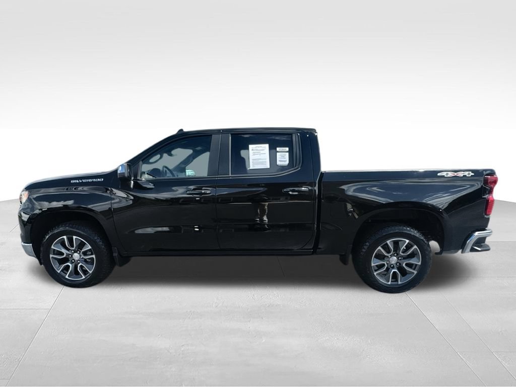 Used 2023 Chevrolet Silverado 1500 LT AWD/4WD image 5